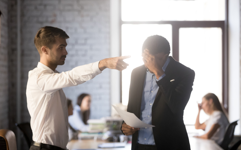 despido improcedente por falsas acusaciones